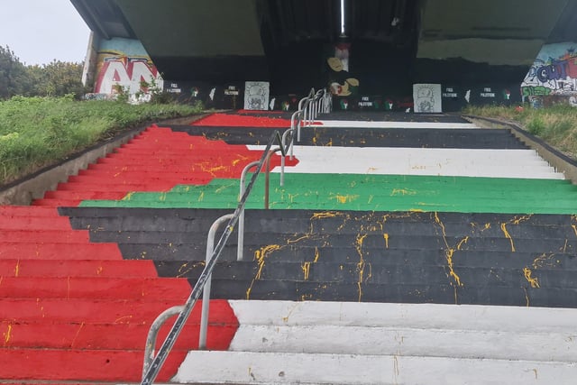 Catherine Hutton, chair of the Derry branch of the Ireland Palestine Solidarity Campaign (IPSC) said the group is ‘extremely disgusted and angry by this wanton act of vandalism of Derry’s Palestine Steps’.