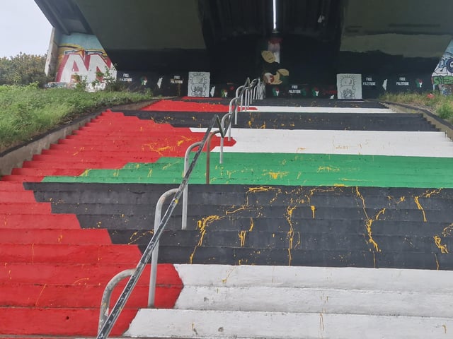 Catherine Hutton, chair of the Derry branch of the Ireland Palestine Solidarity Campaign (IPSC) said the group is ‘extremely disgusted and angry by this wanton act of vandalism of Derry’s Palestine Steps’.
