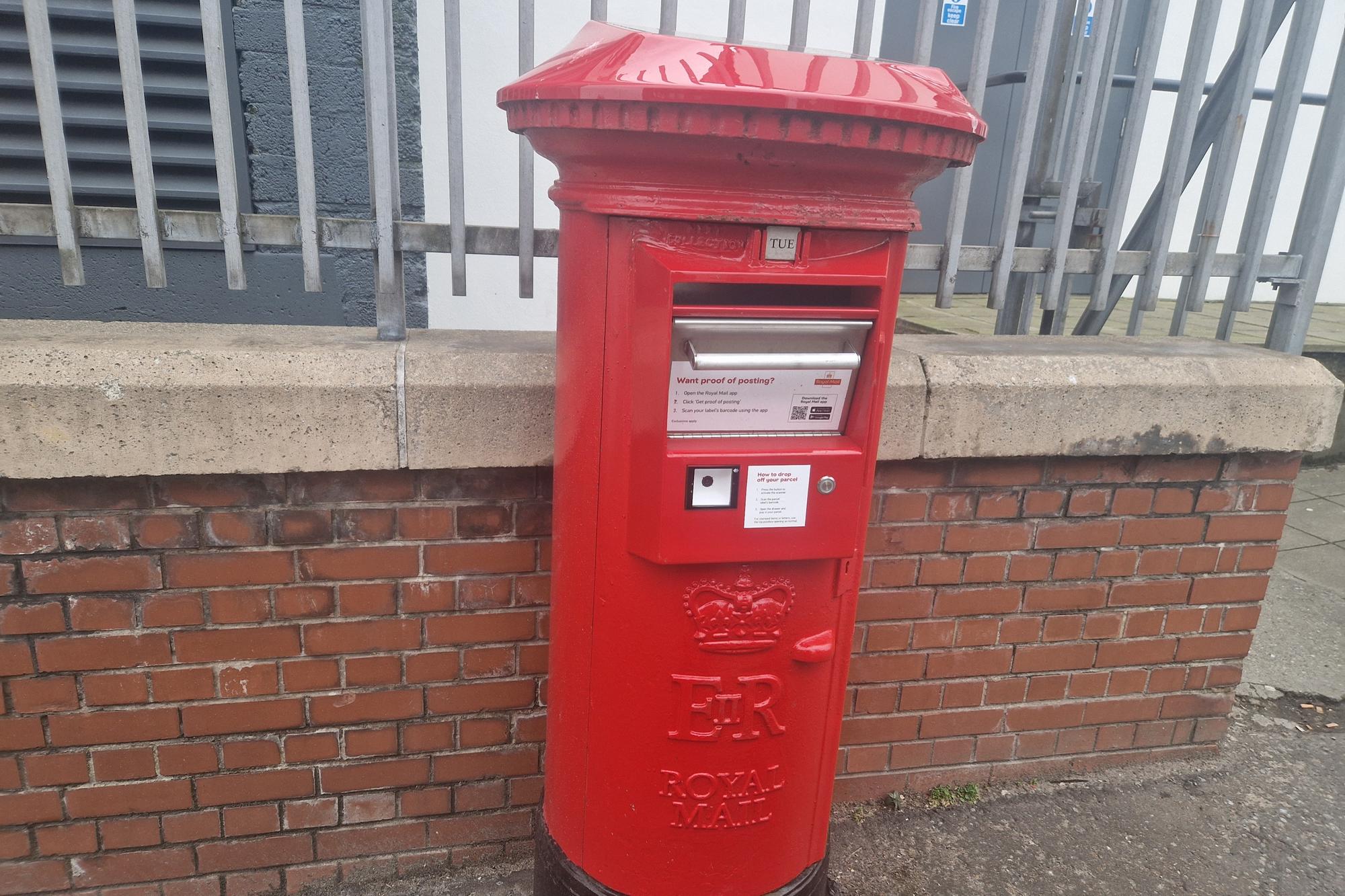 Solar Post Box Royal Mail rolls out first of a new generation of solar-powered ...