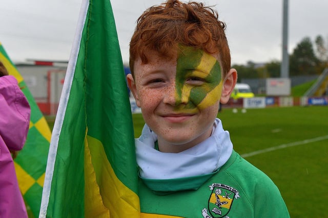 Young fan of Glenullin at Sunday’s IFC final against Drumsurn at Celtic Park.  Photo: George Sweeney.  DER2243GS – 032