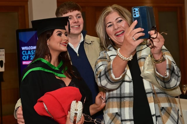 Pacemaker Press 13/12/22
Ciara Mone with Malachy Boylan (left) and Mum Bridget Mone  ,Who graduated in Nursing at the Ulster University graduation in the Millennium Forum in Derry on Tuesday.
Pic  Pacemaker:.