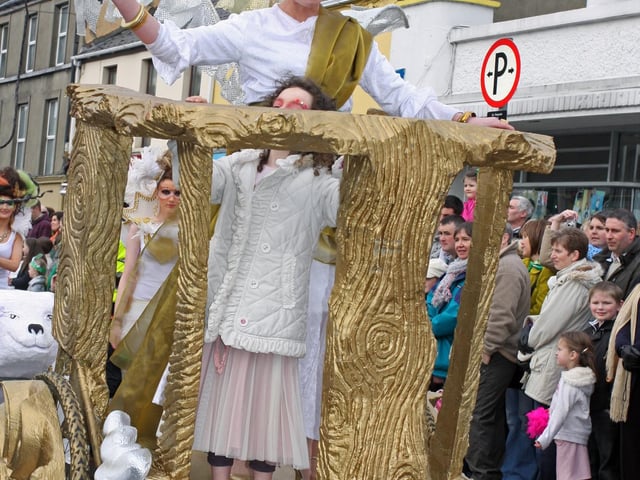 CHARIOTS OF FIRE!. . . One of the many floats at the Buncrana St. Patrick's Day Parade. 1903JM78