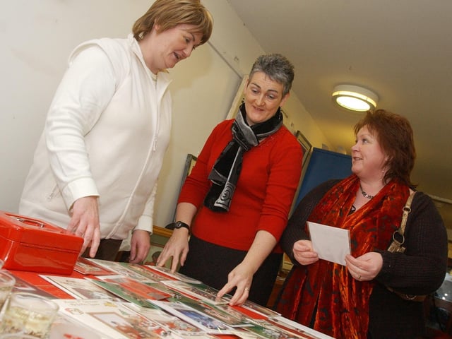 From left, Clare Harvey, Oonagh McDermott, and Rosemary McLaughlin. (0612PG55)                                : Christmas in Inishowen in 2005.
