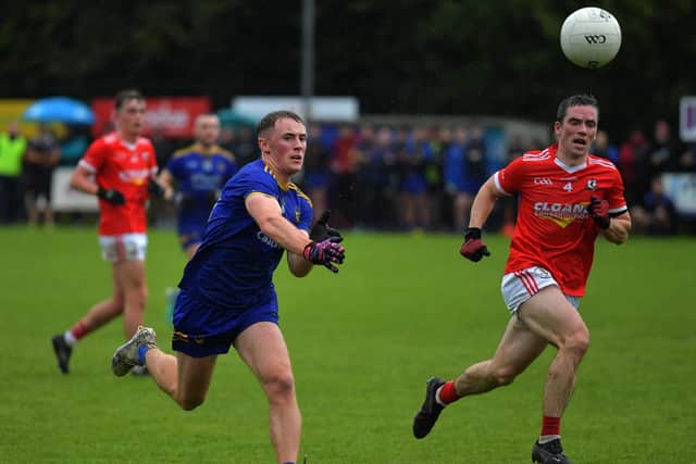 Steelstown’s Eoghan Bradley closely watched by O’Donovan Rossa’s Joe Keenan during this afternoon’s game at Pairc Brid. Photo: George Sweeney.
