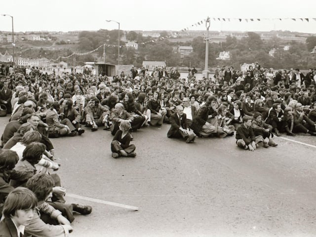 Pictured are people taking part in anti-internment demonstrations across Derry in August 1975 on the anniversary of the introduction of internment without trial in the north of Ireland four years earlier on August 9, 1971. Photos: Derry Journal.