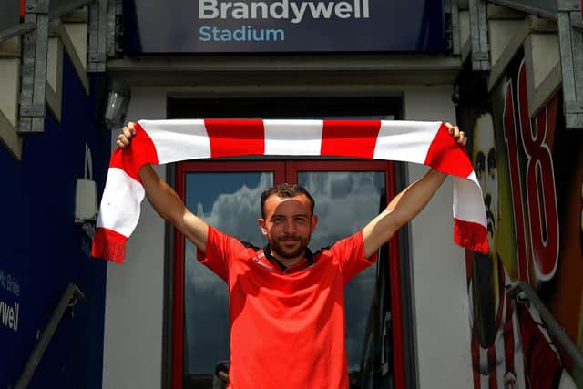 Paul McMullan pictured at the Ryan McBride Brandywell Stadium after completing his deal with Derry City. Photo: George Sweeney. DER2326GS – 005