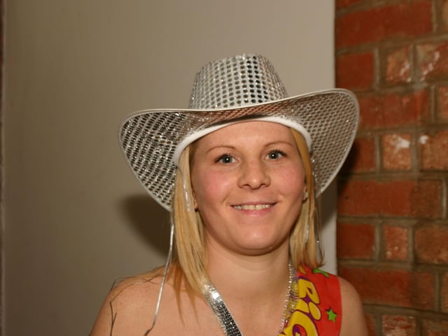 Birthday Girl Caroline all set for the party celebrations at Bar Zu. 1891/dd