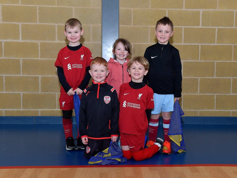 Some of the children who took part in the Derry City Easter Soccer Camp at Broadbridge Primary School. Picture: George Sweeney. DER2315GS – 121