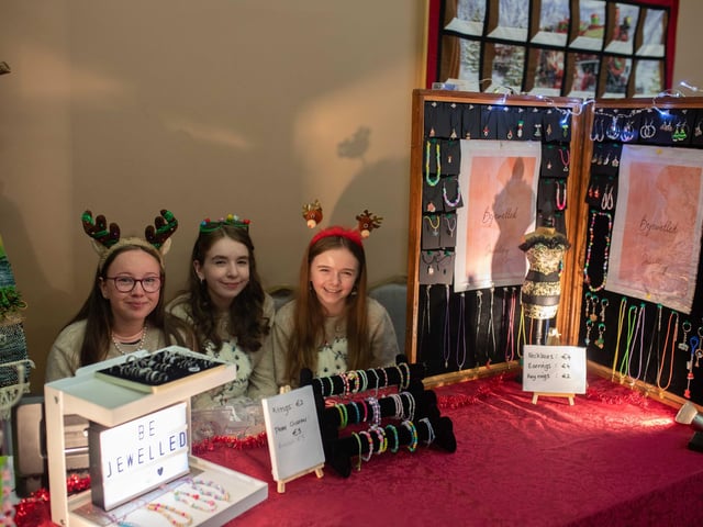 The girls from Be Jewelled.