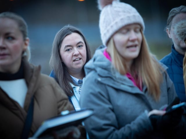 Residents of Creggan and people from across the city came together at Creggan Country Park earlier this morning to welcome the sunrise and begin a day of events across the neighbourhood to mark the Equinox.