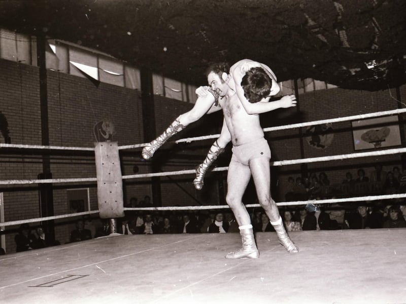 Fight night wrestling showcase in Derry in June 1975.