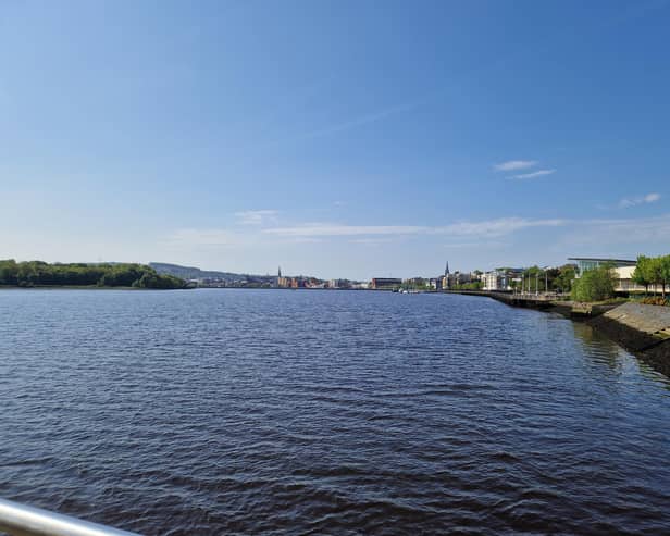 Sunny day in Derry.