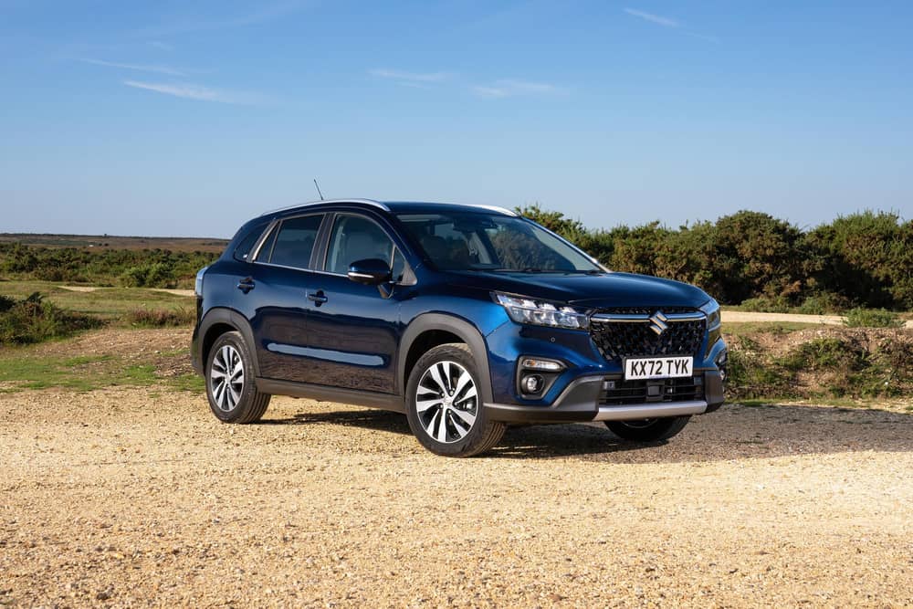 S Cross Full Hybrid.