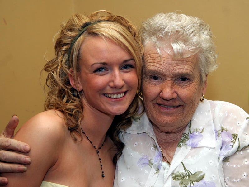 Jennifer smiles for the camera with her granny Mary on the occasion of her 18th birthday 0640JML