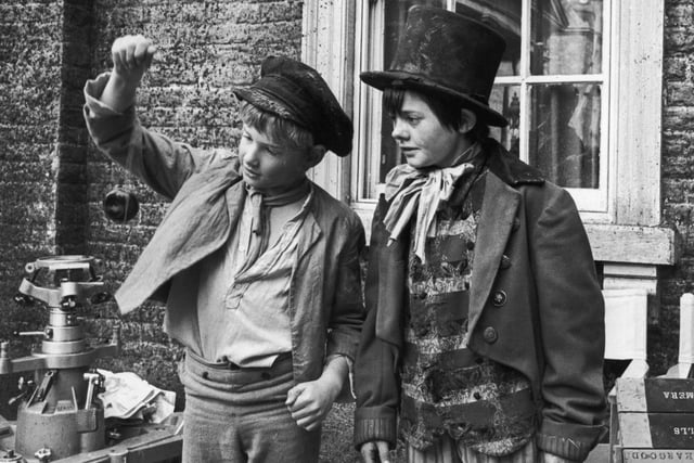 Just like child actors Jack Wild and Mark Lester in Oliver! every young person loved getting a Yoyo and learning to 'loop the loop' back in the day. (Photo by Larry Ellis/Express/Hulton Archive/Getty Images)