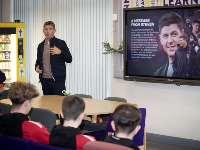 Daniel Harrison, Director of Operations, Steven Gerrard Academy chatting to students at the school on Thursday last. (Photos: Jim McCafferty Photography)