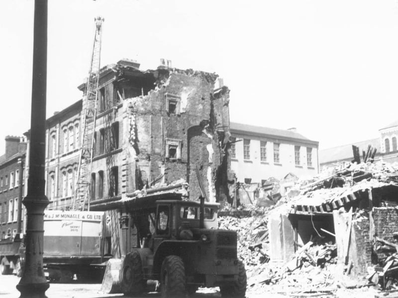 Pictures of Derry during the troubles from the Derry Journal Archive