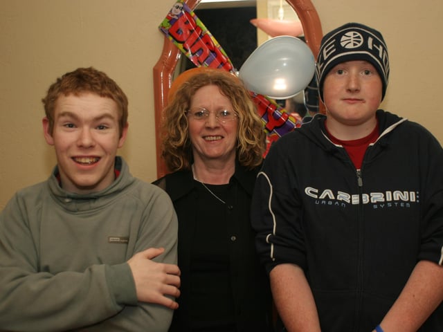 Derry parties and celebrations on March 2005.