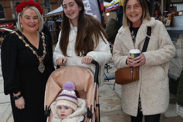 Mayor Sandra Duffy with Sinead, Chloe and Bonnie in Guildhall Square at the Halloween celebrations. (Photo - Tom Heaney, nwpresspics)