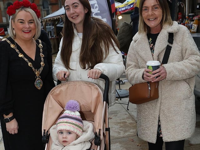Mayor Sandra Duffy with Sinead, Chloe and Bonnie in Guildhall Square at the Halloween celebrations. (Photo - Tom Heaney, nwpresspics)