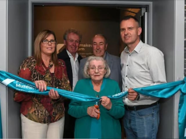 2024: Linda McKinney, Gasyard Trust manager, Dr Paul Mullen, NI Director of The National Lottery Heritage Fund, Mary Neilis, Project Participant, Mitchell McLaughlin, Project Contributor and Michael Cooper Peacemakers Museum Project Manager at the official Opening of the Peacemakers Museum. Photo: George Sweeney