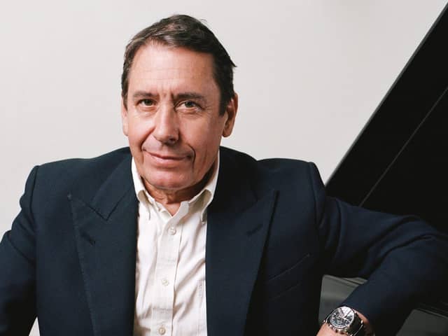 Who’s set to appear with Jools Holland during his annual Hootenanny this year?