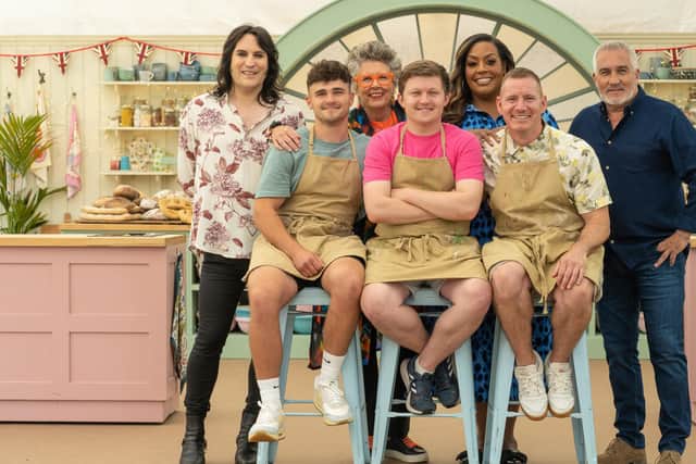 Paul, Prue, Alison and Noel with finalists, Matty, Josh and Dan