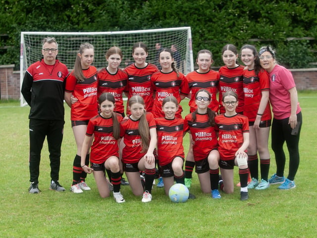 Irvinestown Girls u-13 team.