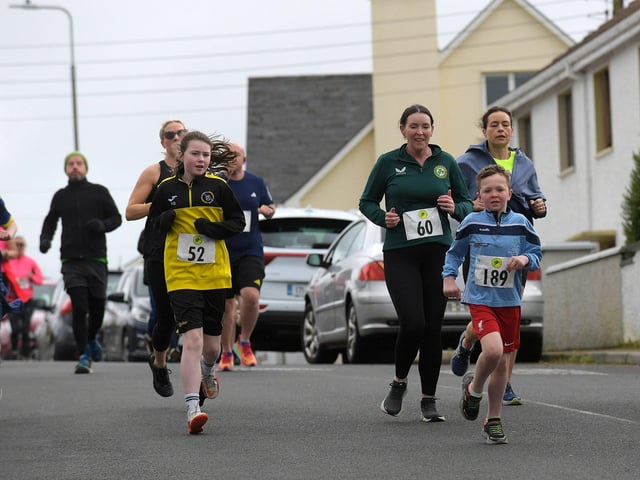 Competitors take part in the Tomás memorial 5k run held in Moville on Sunday morning. Photo: George Sweeney