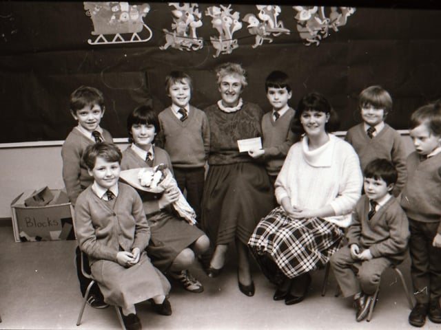 Chapel Road Primary School cheque presented to the Red Cross.
