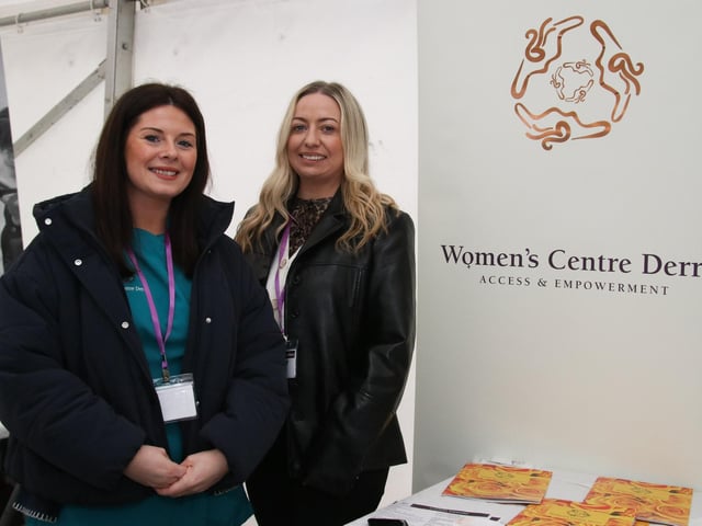 Laura Dunne and Seana McDermott, Women’s Centre pictured  at Skeoge Community Health Fair.  (Photo - Deirdre Heaney, nwpresspics)