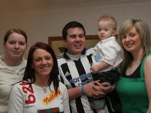 Derry parties and celebrations on March 2005.