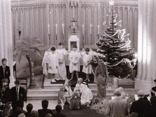 St Columb's College Christmas Carols, Bishop Street.