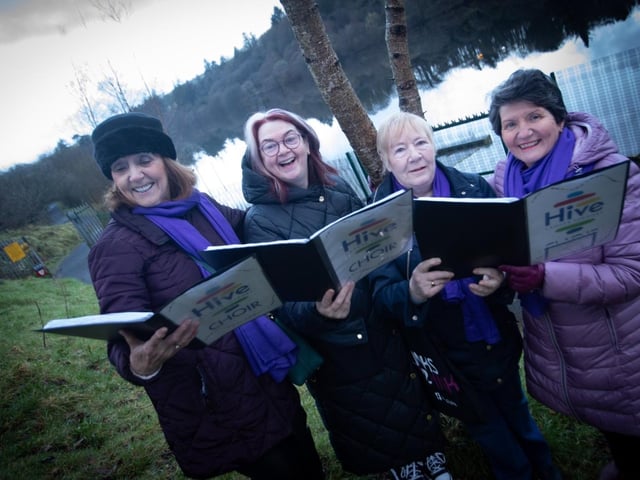 Residents of Creggan and people from across the city came together at Creggan Country Park earlier this morning to welcome the sunrise and begin a day of events across the neighbourhood to mark the Equinox.