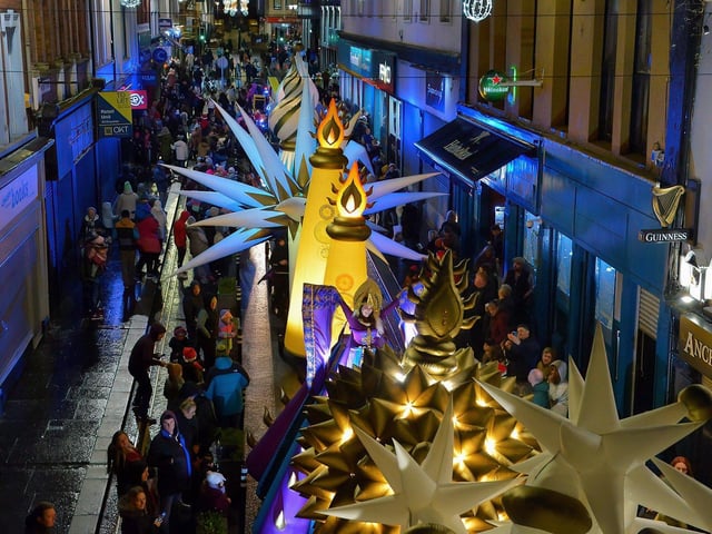 The colourful Derry Christmas procession passes through the city centre on Sunday evening last. Photo: George Sweeney. DER2248GS - 08