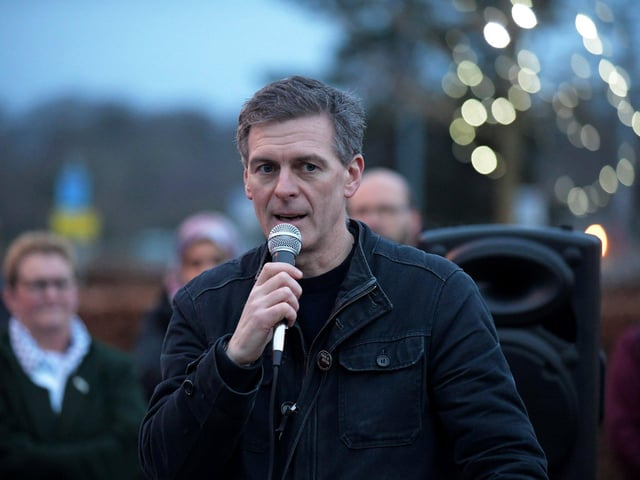 Colr. Shaun Harkin speaking at the Holocaust Memorial Day vigil for Gaza, held in the Peace Garden, on Saturday afternoon. Photo: George Sweeney