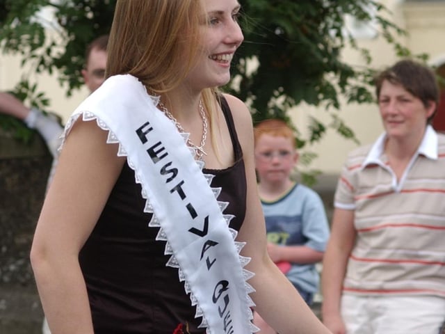 The Buncrana Music Festival Queen of 2003.
