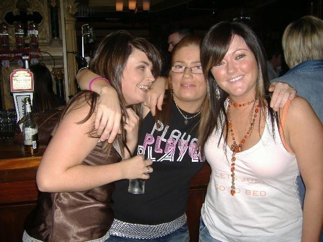 A night out in Derry bars in October 2005