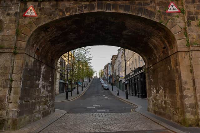 Shipquay Street deserted earlier this week. DER1720GS - 025