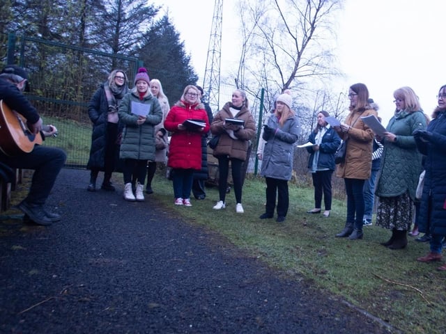 Residents of Creggan and people from across the city came together at Creggan Country Park earlier this morning to welcome the sunrise and begin a day of events across the neighbourhood to mark the Equinox.