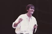 Northern Irish singer Feargal Sharkey, former lead vocalist with The Undertones, circa 1985. (Photo by Michael Putland/Getty Images)