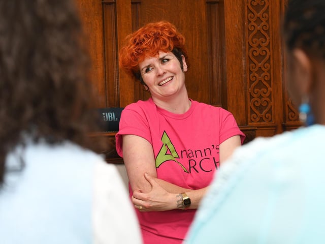 Elaine Taylor, Anann's Arch facilitating Saturday's Waterside Neighbourhood Partnership event at St. Columb's Park, Derry. : .