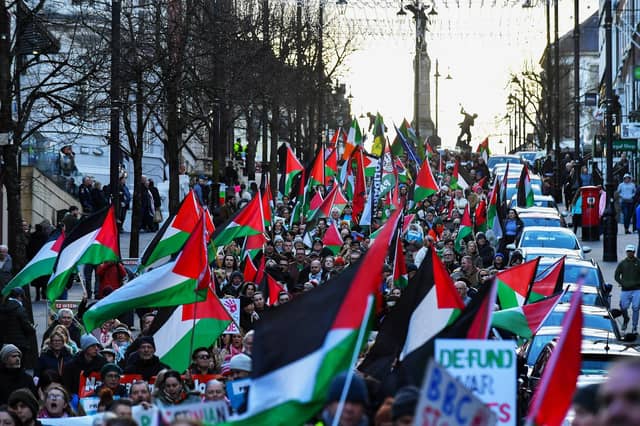 The pro-Palestinian solidarity march moving along Shipquay Street towards Guildhall Square on Saturday afternoon. Photo: George Sweeney