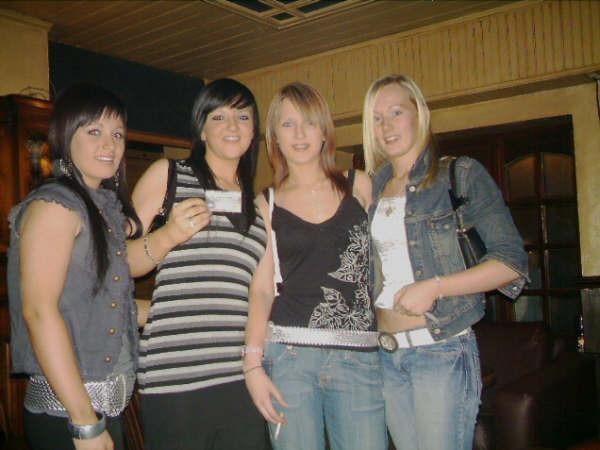 Out Last Night at Café Roc / Earth in Derry in November 2005.