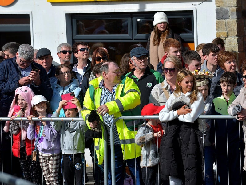 Spectators at the Easter Monday parade in Carndonagh. Photo: George Sweeney. DER2315GS – 79