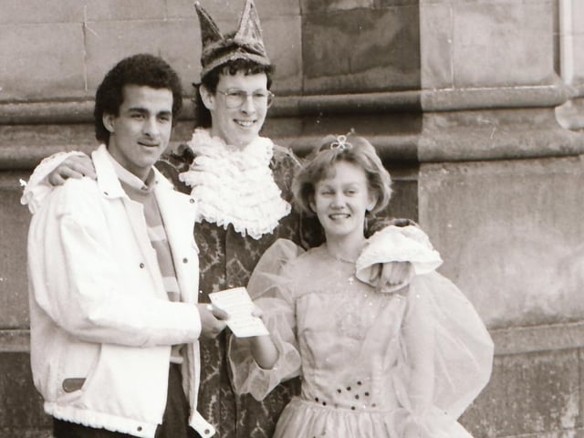 Owen De Gama with Magee's Rag Queen and King.