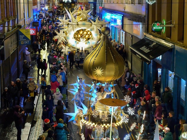 The colourful Derry Christmas procession passes through the city centre on Sunday evening last. Photo: George Sweeney. DER2248GS - 07