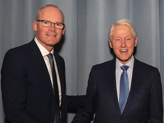 The Irish Minister for Enterprise, Trade and Employment Simon Coveney and Bill Clinton.