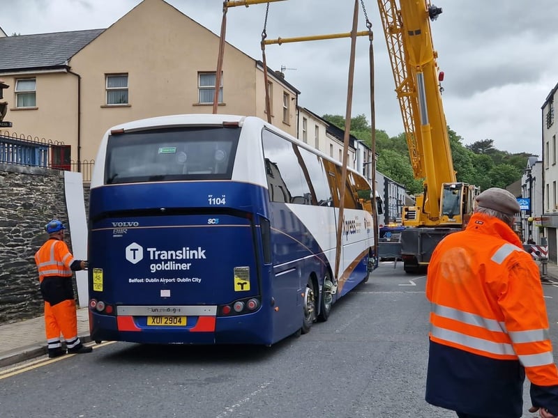The recovery operation at the Spencer Road/ Fountain Hill junction.