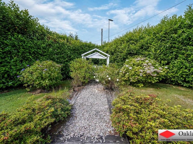 Beautiful seven bed property for sale on the Culmore Road in Derry